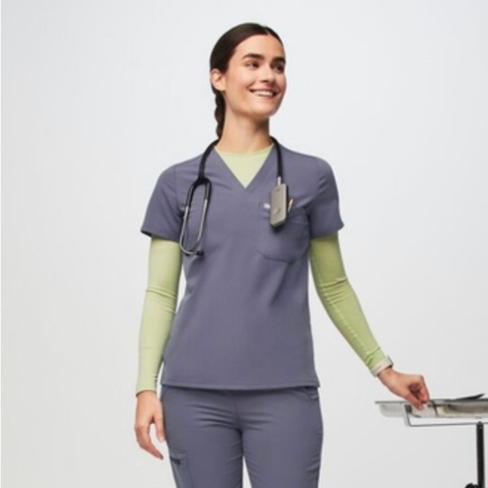 FIGS Space Navy Scrub Set Small